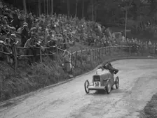 Austin 7 Gordon England Brooklands at the MAC Shelsley Walsh Hillclimb, Worcestershire, 1927. Artist: Bill Brunell
