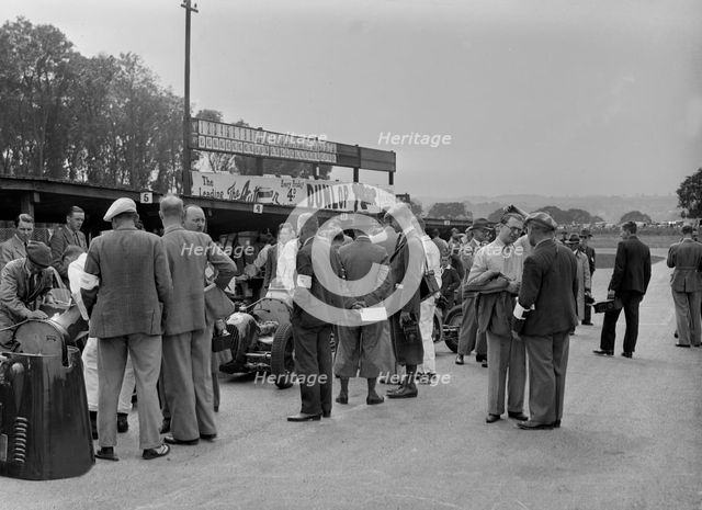 Austin OHC 744 cc, Donington Park Race Meeting, Leicestershire, 1936.   Artist: Bill Brunell.