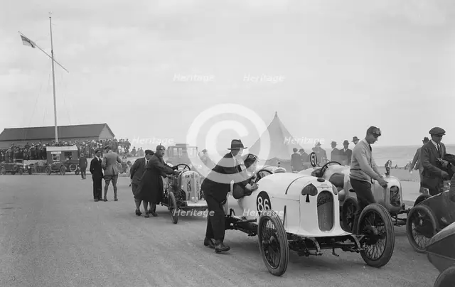 Austro-Daimler and GN Kim II of Archie Frazer-Nash, Southsea Speed Carnival, Hampshire, 1922. Artist: Bill Brunell.