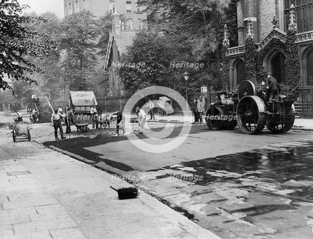 Aveling & Porter Road Roller. Creator: Unknown.