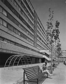 Aylesbury Estate, Walworth, Southwark, London, 01/05/1971. Creator: John Laing plc