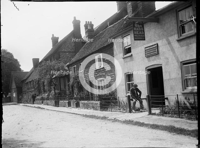 Aylesbury Road, Monks Risborough, Princes Risborough, Wycombe, Buckinghamshire, 1918. Creator: Katherine Jean Macfee.