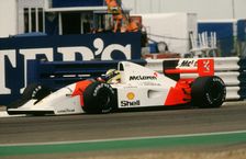 Ayrton Senna in the McLaren MP4-7 1992 British Grand Prix at Silverstone
