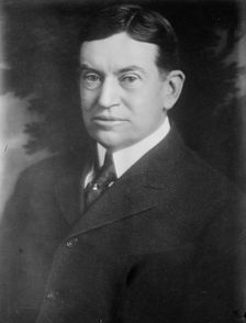 B.L. Wincell, portrait bust, 1913. Creators: Bain News Service, George Graham Bain