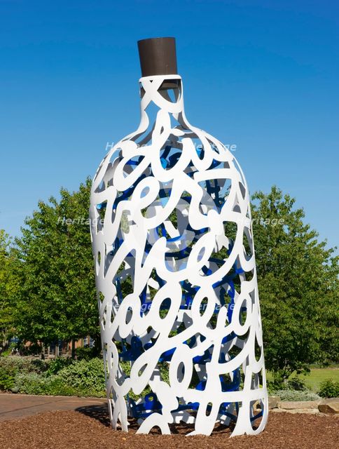 'Bottle of Notes', sculpture in Centre Square, Middlesborough, 2015. Artist: Alun Bull.