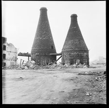 Bottle kilns, Etruria Pottery Works, Stoke-on-Trent, Staffordshire, 1965-1968. Creator: Eileen Deste