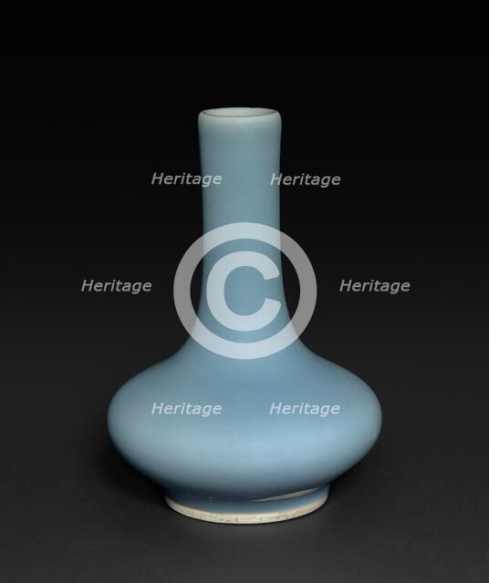 Bottle-Shaped Vase, 1661-1722. Creator: Unknown.
