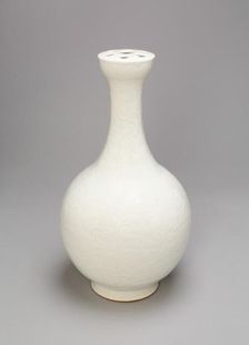Bottle-Shaped Vase for Incense Sticks or Flowers, Ming dynasty or Qing dynasty, clate 17th/18th cent Creator: Unknown