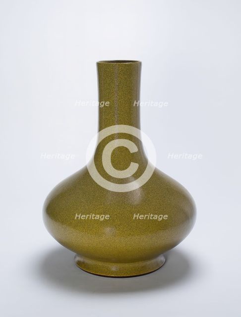 Bottle-Shaped Vase, Qing dynasty (1644-1911), Qianlong reign mark and period (1736-1795). Creator: Unknown.