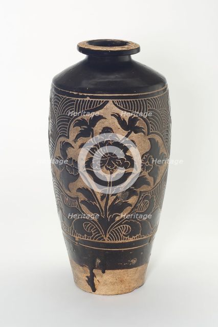 Bottle Vase (Meiping) with Flowers, Xixia Kingdom (1038-1227), 12th/early 13th century. Creator: Unknown.