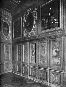 Boudoir of the Rez De ChaussÚe - H¶tel Lauzun 1903