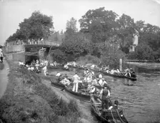 Boulters Lock, Maidenhead, Berkshire, c1860-c1922. Artist: Henry Taunt