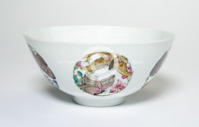 Bowl with Medallionsof Butterflies, Peonies, Chrysanthemums, Peaches..., Qing dynasty (1644-1911). Creator: Unknown.