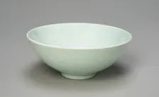 Bowl with Blossoms and Radiating Petals, Qing dynasty (1644-1911), Yongzheng period (1723-1735). Creator: Unknown