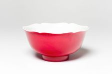 Bowl with Foliate Rim, Qing dynasty (1644-1911), late 18th/19th century. Creator: Unknown