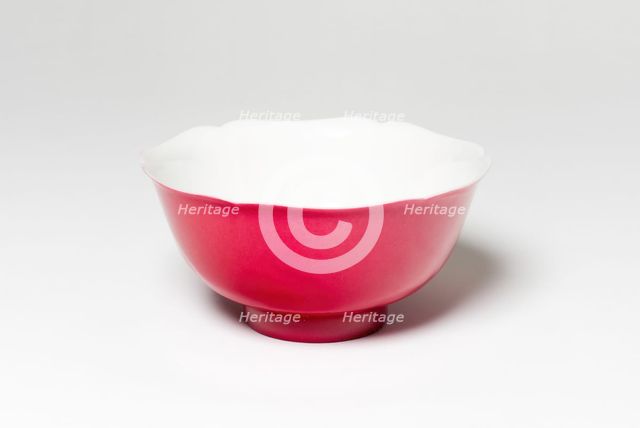 Bowl with Foliate Rim, Qing dynasty (1644-1911), late 18th/19th century. Creator: Unknown.