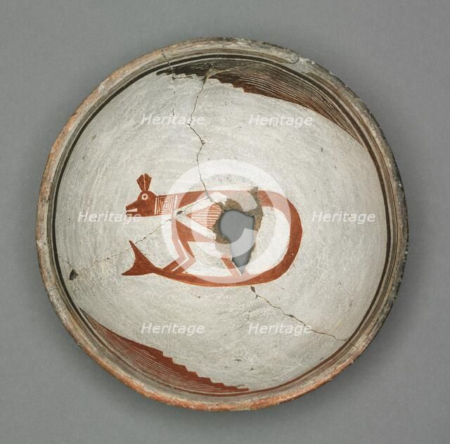 Bowl with Lizard (?), c 1000- 1150. Creator: Unknown.