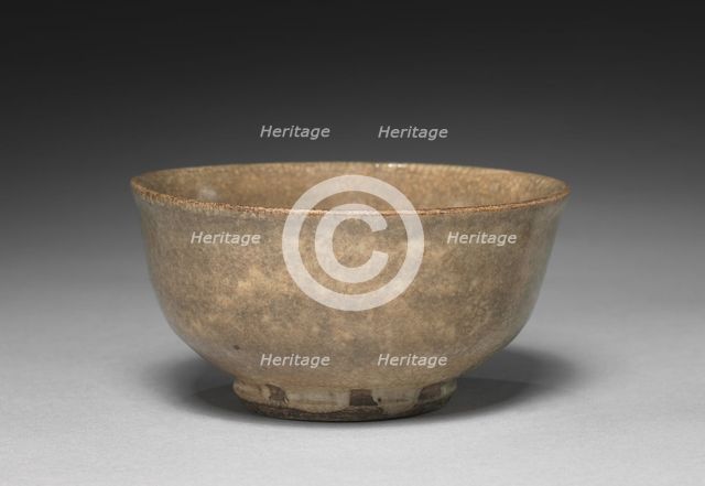 Bowl with White-slip Decorations, 1500s-1600s. Creator: Unknown.