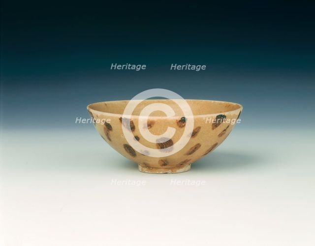 Bowl with yellowish-green glaze with brown spots, Song dynasty, China, 960-1279. Artist: Unknown