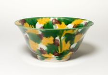 Bowl, Qing dynasty (1644-1911), Kangxi period (1662-1722), early 18th century. Creator: Unknown