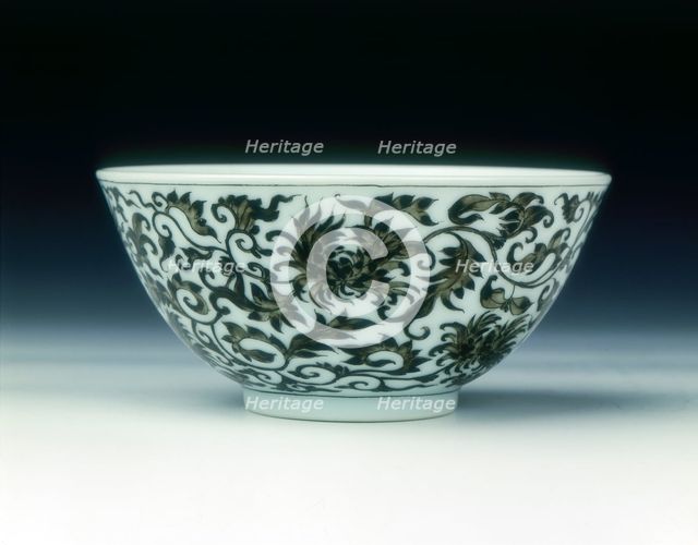 Bowls with floral patterns in grisaille enamels, Yongzheng period, Qing dynasty, China, 1723-1735. Artist: Unknown