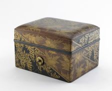 Box for personal accessories (tebako), Momoyama or Edo period, early 17th century. Creator: Unknown