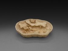 Box in Form of Lotus Leaf, 1700s. Creator: Unknown