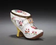 Box in Form of Shoe, mid-18th century. Creator: Unknown