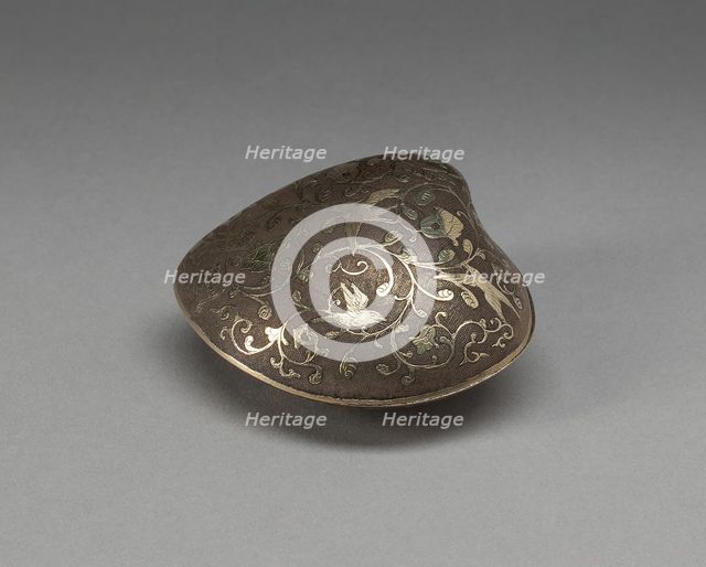 Box in the Form of a Clamshell, Tang dynasty (618-907 A.D.), c. 700/50. Creator: Unknown.