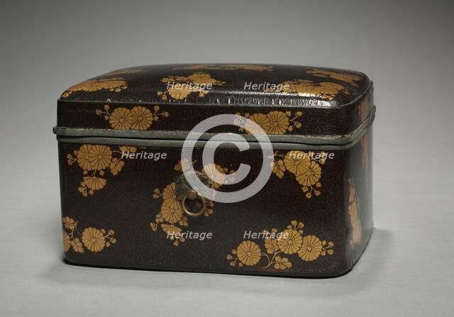 Box with Chrysanthemum Design and Lid, early 1300s. Creator: Unknown.