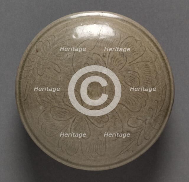 Box: Yue ware (lid), 960-1279. Creator: Unknown.