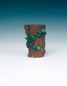 Boxwood brush pot with spider and snake, Qing dynasty, China, 18th century