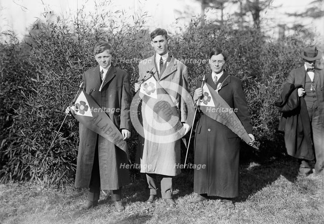 Boy Corn Growers - Walker Lee Dunson; J.R. Cameson; J.J. Polk, 1913. Creator: Harris & Ewing.