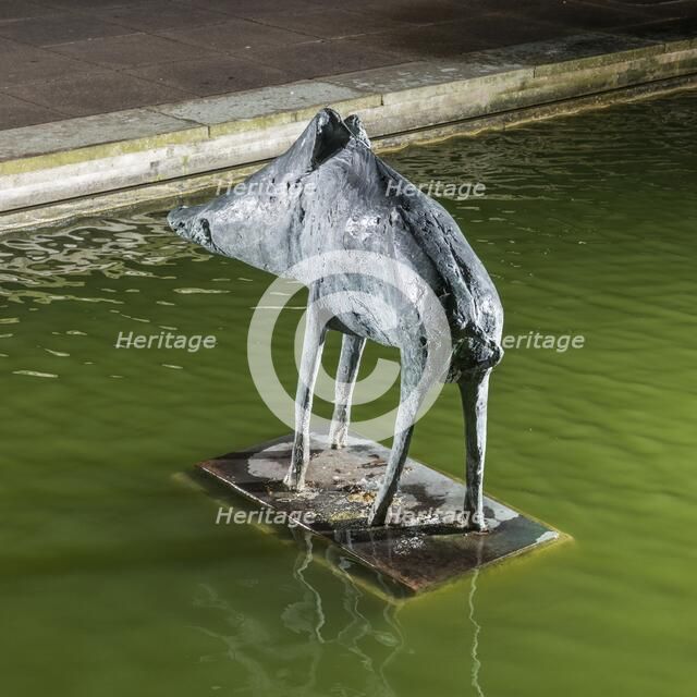 'Boar', the Water Gardens, Harlow, Essex, 2015. Artist: Steven Baker.