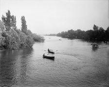 Boating on lagoon, Jackson Park, Chicago, Ill., between 1900 and 1910. Creator: Unknown