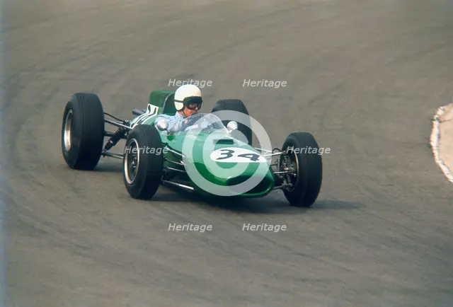Bob Anderson driving a Brabham Climax, Dutch Grand Prix, Zandvoort, Holland, 1964. Artist: Unknown