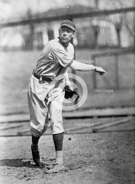 Bob Groom, Washington Al (Baseball), 1913. Creator: Harris & Ewing.