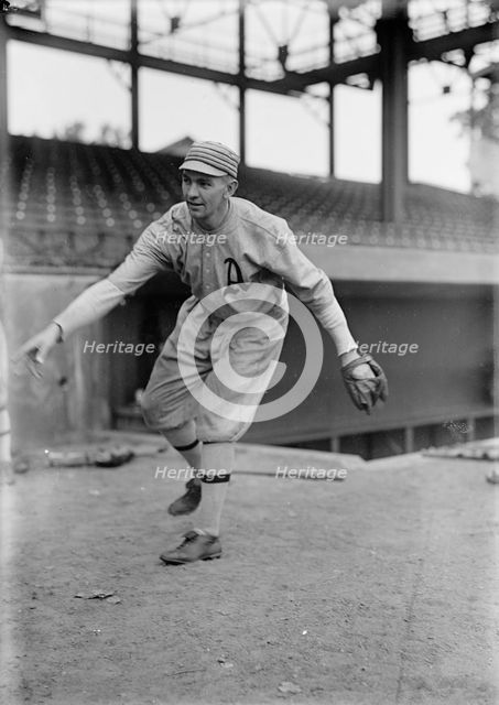 Bob Shawkey, Philadelphia Al (Baseball), 1913. Creator: Harris & Ewing.