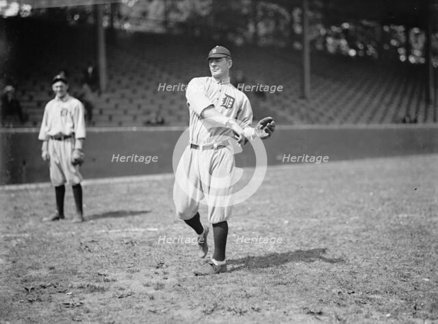 Bobby Veach, Detroit Al (Baseball), 1913. Creator: Harris & Ewing.