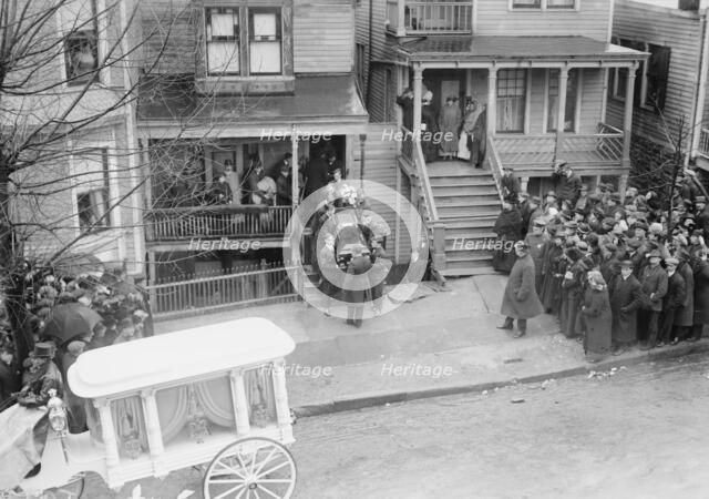 Body of Dago Frank being carried to hearse, 1914. Creator: Bain News Service.