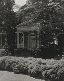 Bolling House, 224 S. Sycamore St., Petersburg, Dinwiddie County, Virginia, 1933. Creator: Frances Benjamin Johnston