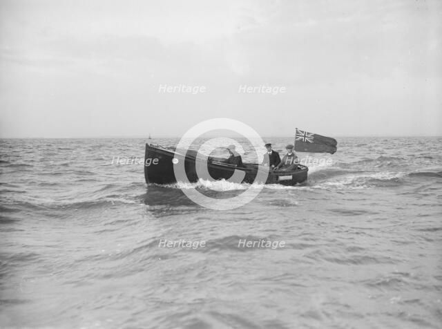 Bona's motor launch under way, 1912. Creator: Kirk & Sons of Cowes.