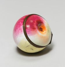 Bonbonnière in the Form of a Quince, Bilston, 1780/1800. Creator: Unknown