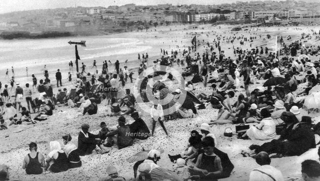 Bondi Beach, Sydney, New South Wales, Australia, c1924. Artist: Unknown