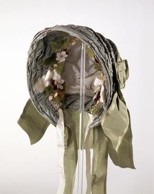 Bonnet worn by Queen Victoria, c1850-c1860