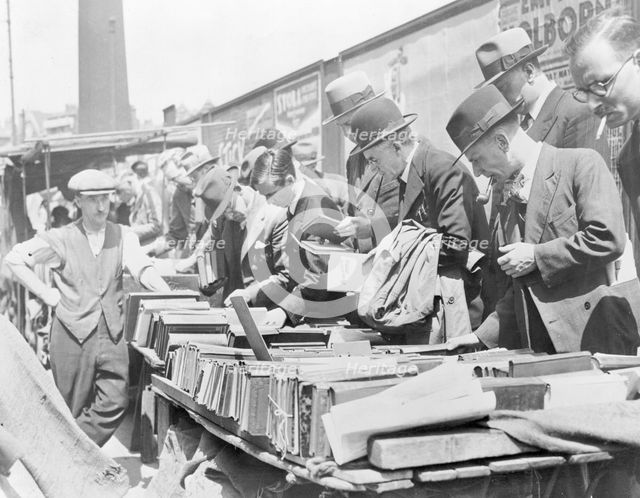 Booksellers in Farringdon Road, London. Creator: John H Stone.