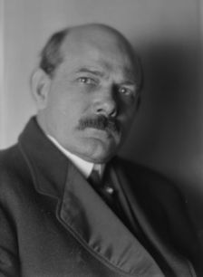 Borglum, Gutzon, Mr., portrait photograph, 1915 Jan. 15. Creator: Arnold Genthe