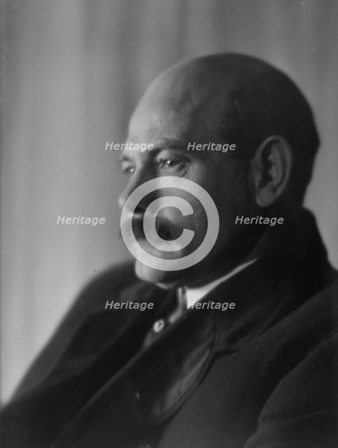 Borglum, Gutzon, Mr., portrait photograph, 1915 Jan. 15. Creator: Arnold Genthe.