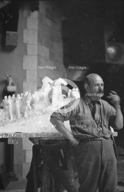 Borglum, Gutzon, Mr., portrait photograph, between 1915 and 1917. Creator: Arnold Genthe.