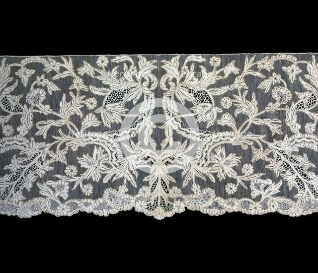 Borders, Italy, 1875/1900 (based on French lace of 1760s). Creator: Unknown.